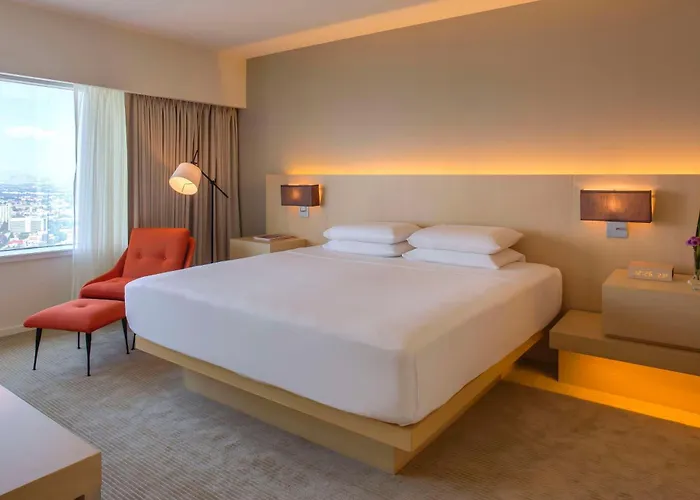 Hyatt Regency 5*