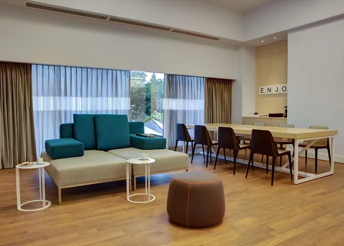 Hyatt Regency 5*